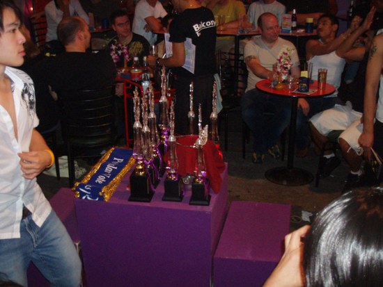 mas trofeos que en los juegos olimpicos.JPG